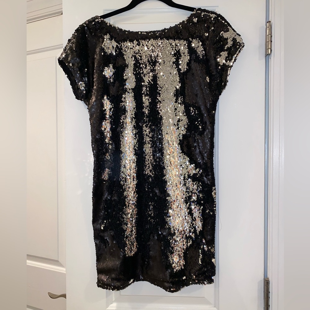 TOBI black/silver sequin low back shirt dress size S